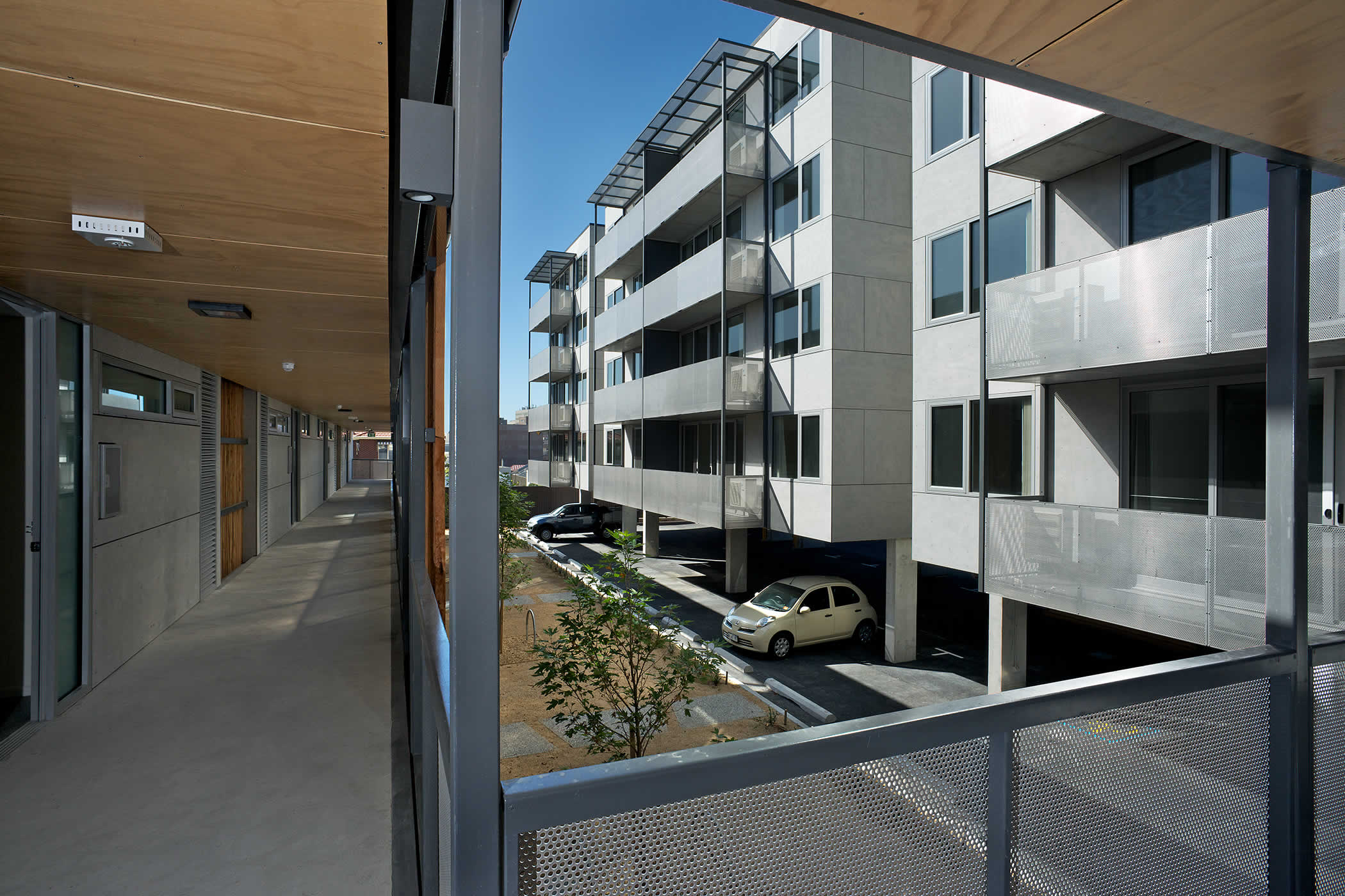 40 Brisbane Street, Hobart, Tasmania: The form breaks open to create a central courtyard bringing north sunlight into the apartments and a sense of health and well being into the heart of the scheme. Photo by Ray Joyce.
